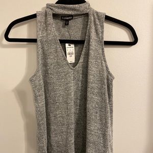 NWT Express cutout top